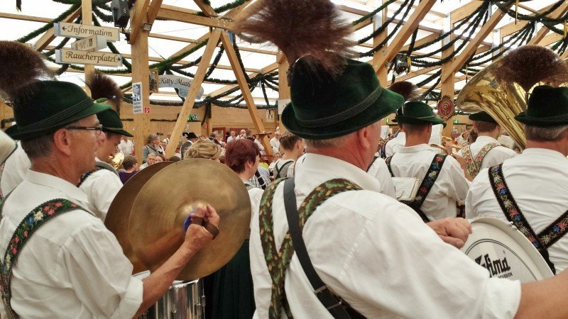 brass-band-oktoberfest-munich-marquee-tradition.jpg brass-band-oktoberfest-munich-marquee-tradition.jpg